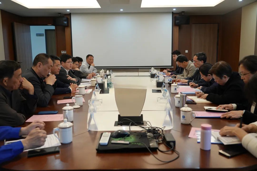 9b66680e8cdd11d8db7f122636bcf490.jpg 9b66680e8cdd11d8db7f122636bcf490.jpg